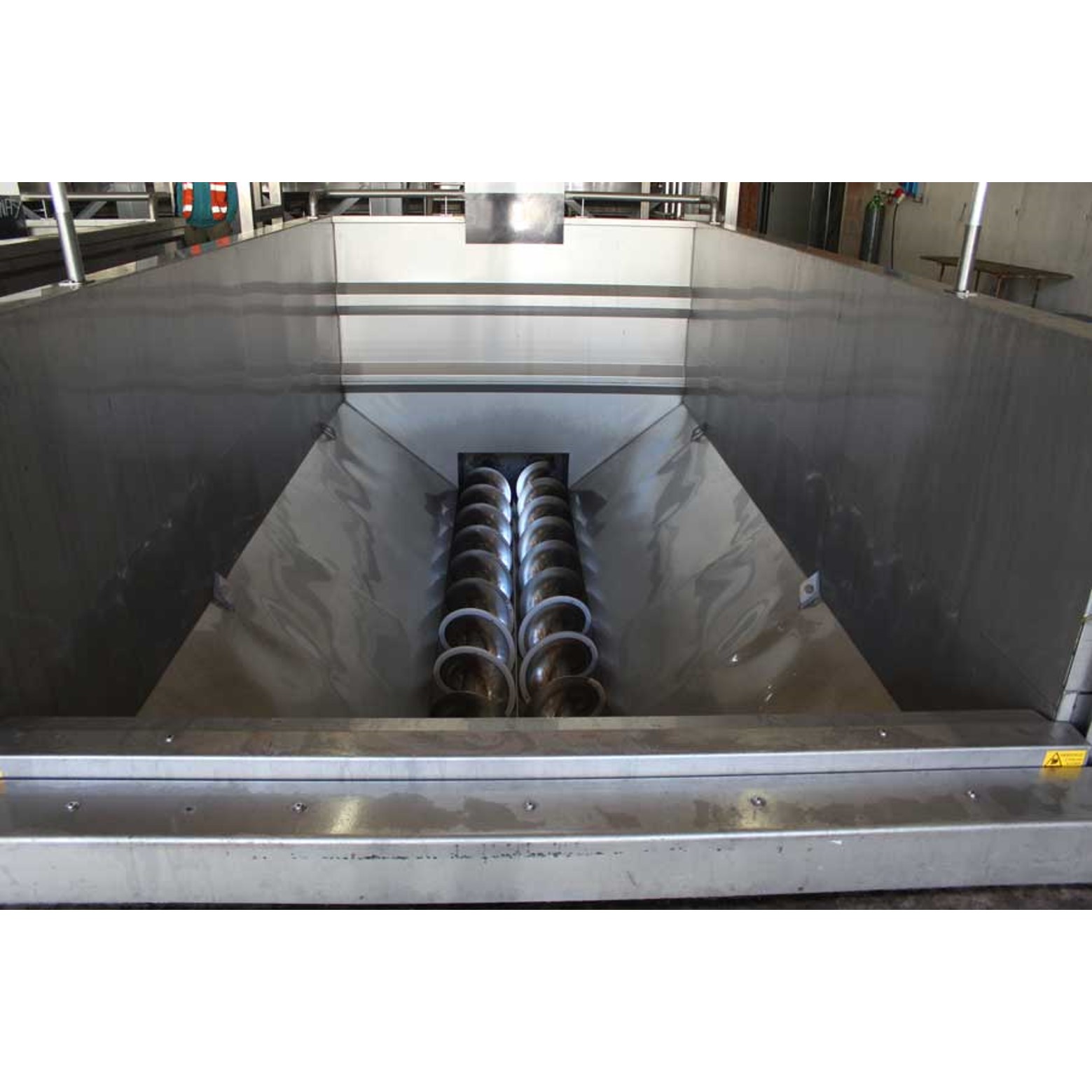 Tanques de recepção